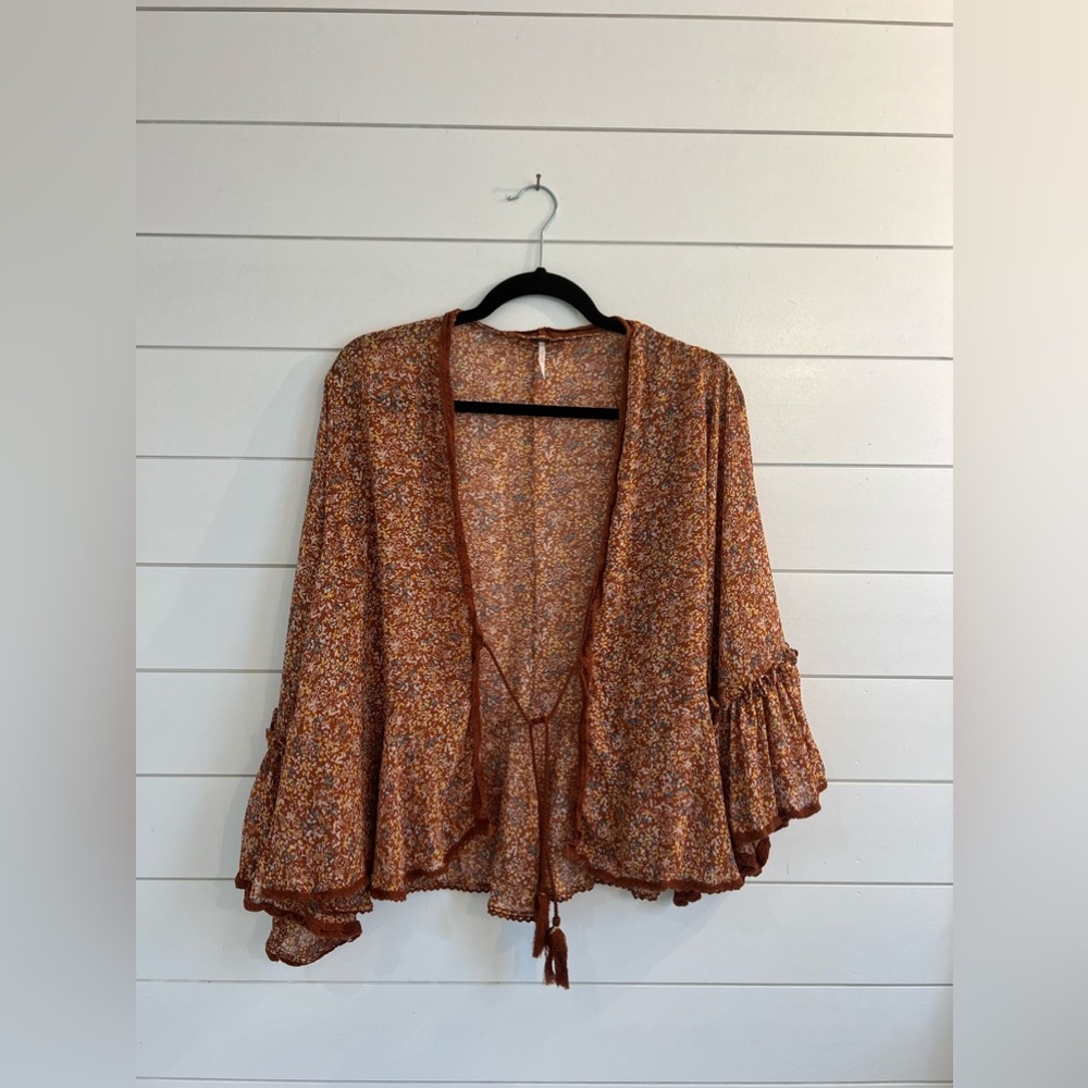 Free People Size XS Open From Shirt